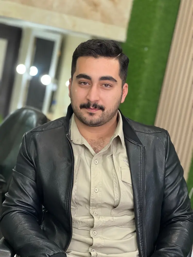 امیر حسین حسن زاده